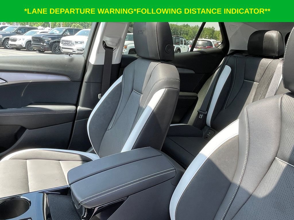 Used 2024 Buick Envision Sport Touring AWD/4WD image 15