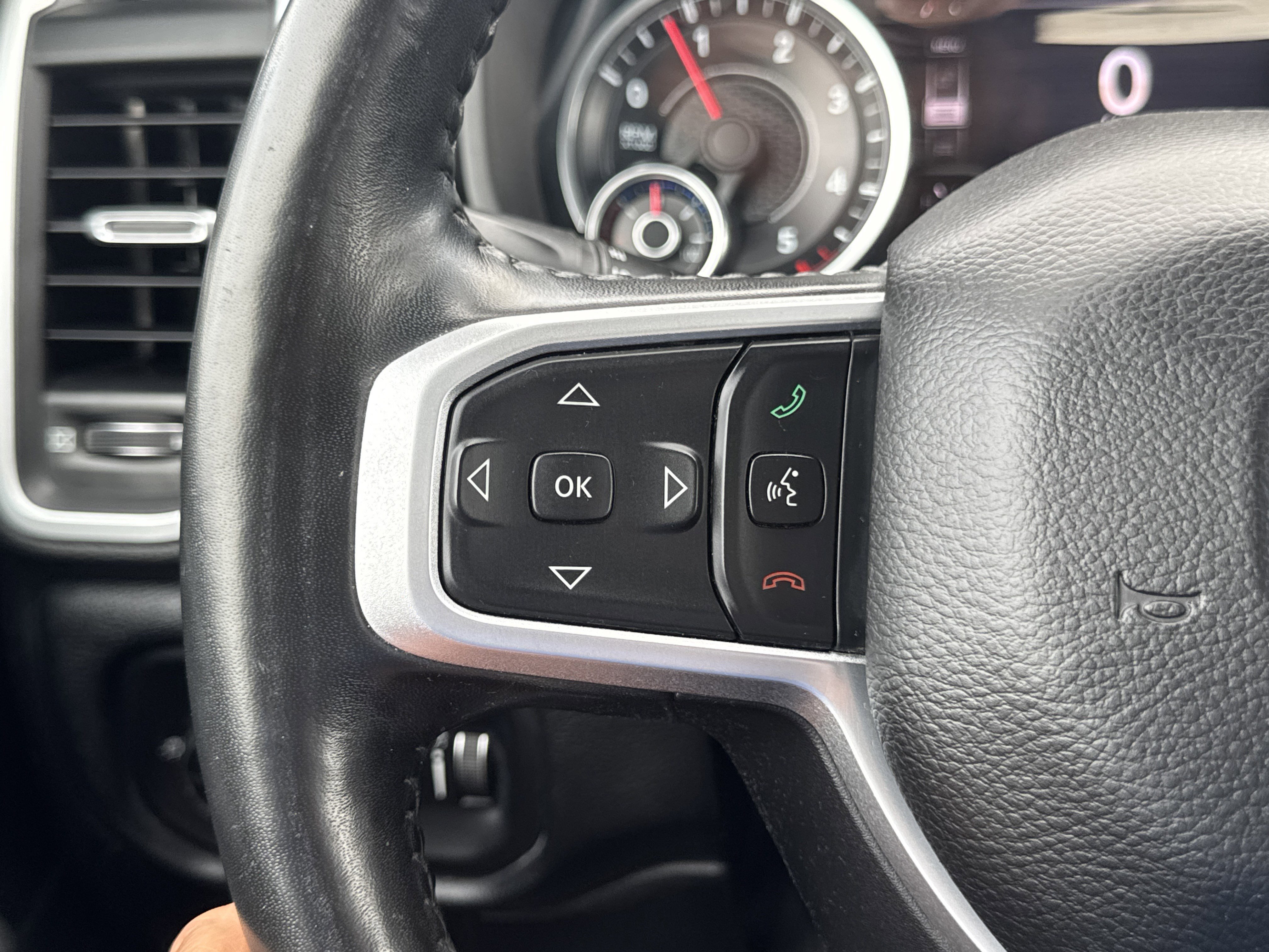 Used 2020 RAM 1500 Big Horn AWD/4WD image 15