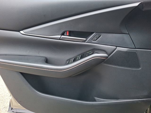 Certified 2025 MAZDA CX-30 Carbon image 13