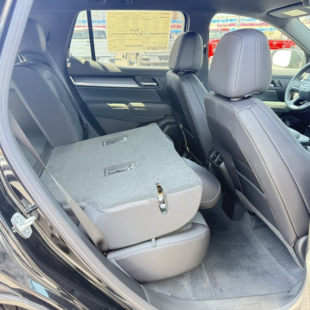 New 2026 GMC Terrain AT4 w/ Convenience Package III image 14