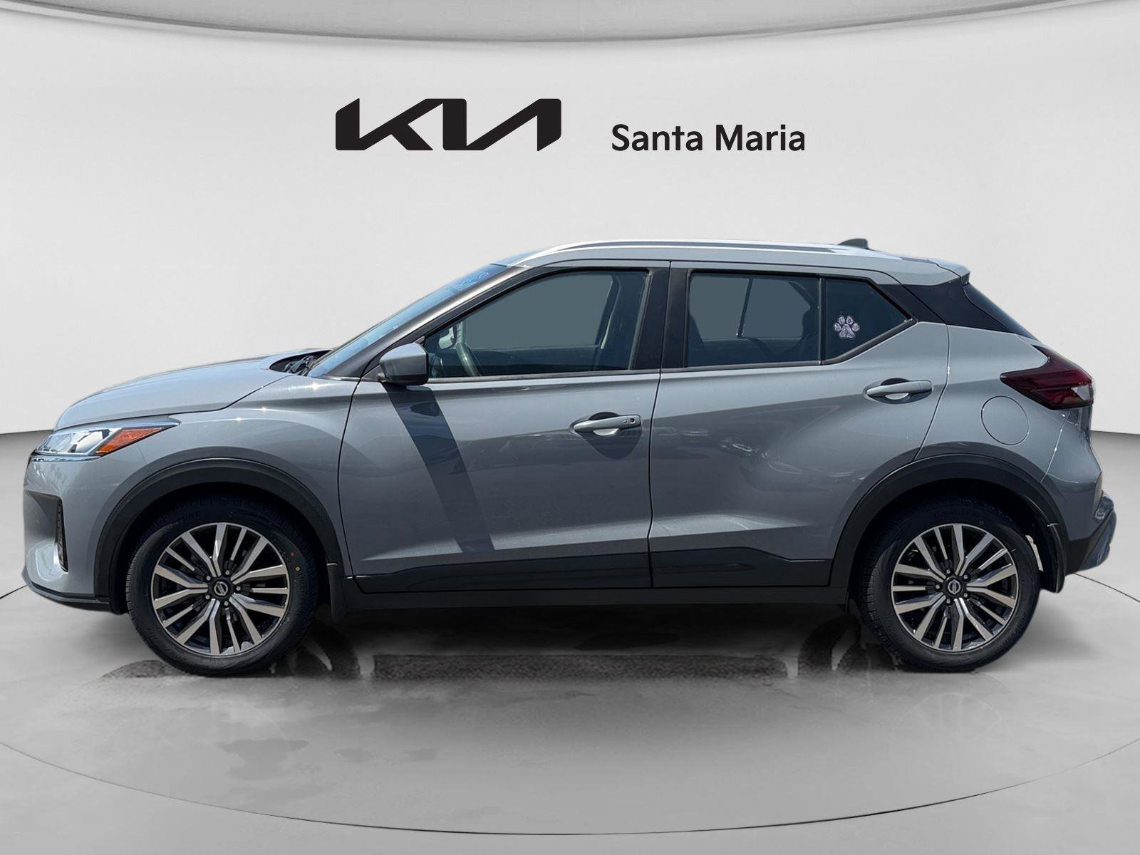 Used 2021 Nissan Kicks SV FWD image 5
