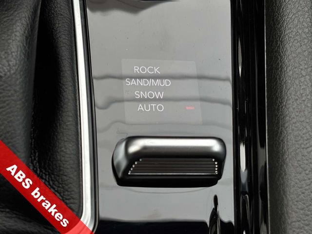 New 2026 Jeep Compass Trailhawk image 28