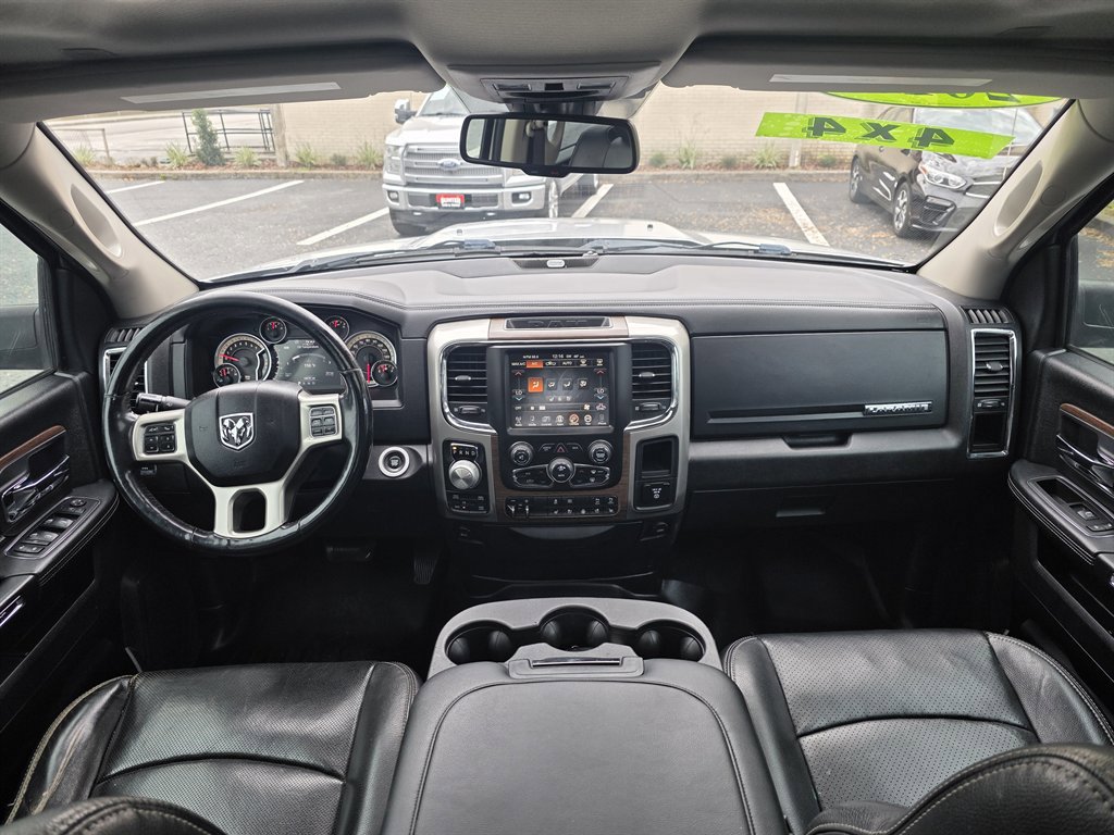 Used 2017 RAM 1500 Laramie w/ Convenience Group image 14