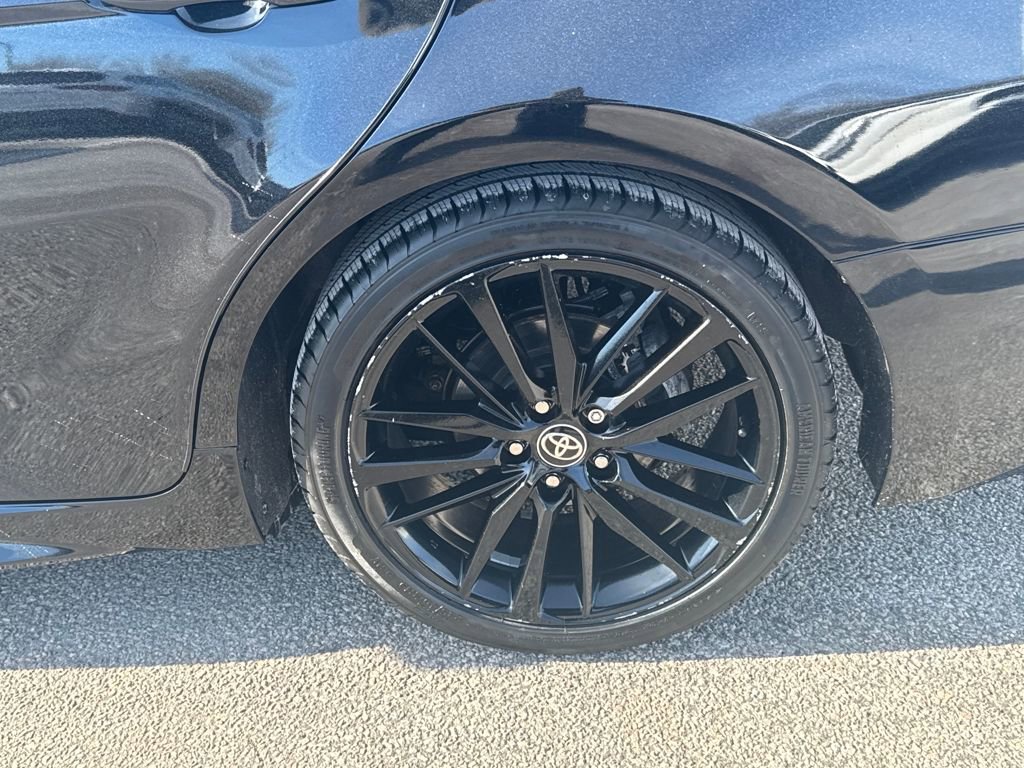 Used 2023 Toyota Camry XSE w/ Navigation Package image 39