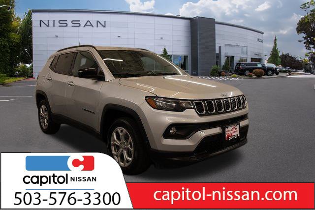 Used 2024 Jeep Compass Latitude