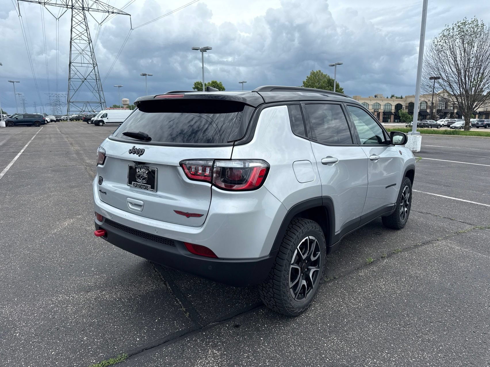 Used 2025 Jeep Compass Trailhawk AWD/4WD image 36