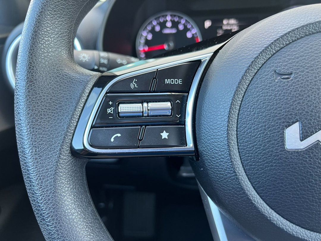 Used 2023 Kia Forte LXS w/ LXS Technology Package image 14