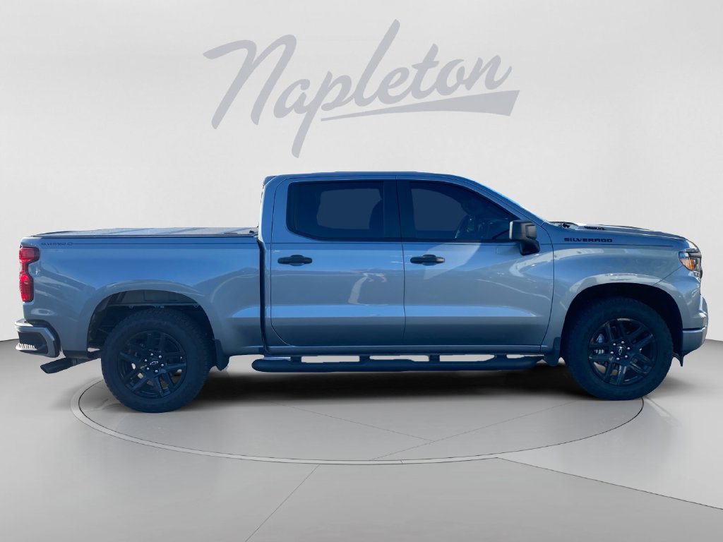 Used 2026 Chevrolet Silverado 1500 Custom w/ Turbomax Blackout Package RWD image 7