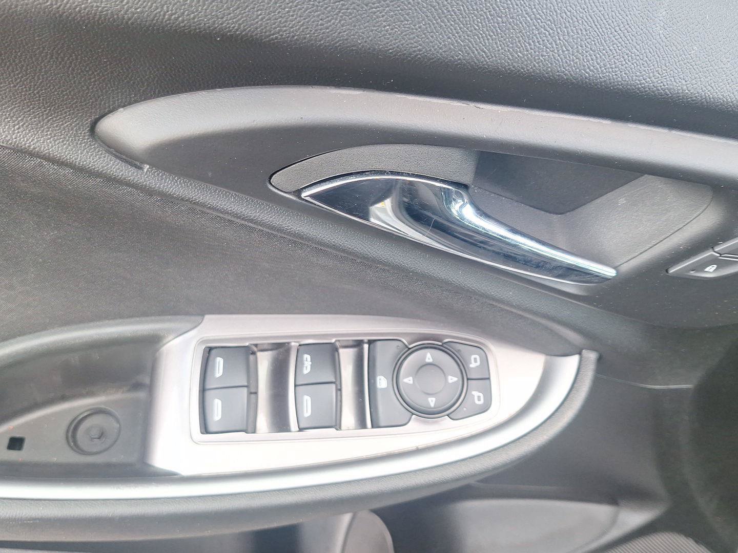 Used 2024 Chevrolet Malibu LT FWD image 19