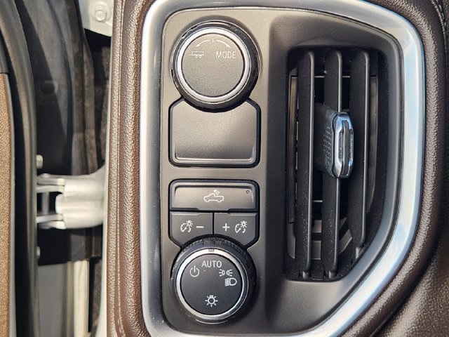 Certified 2022 Chevrolet Silverado 1500 LT RWD image 21
