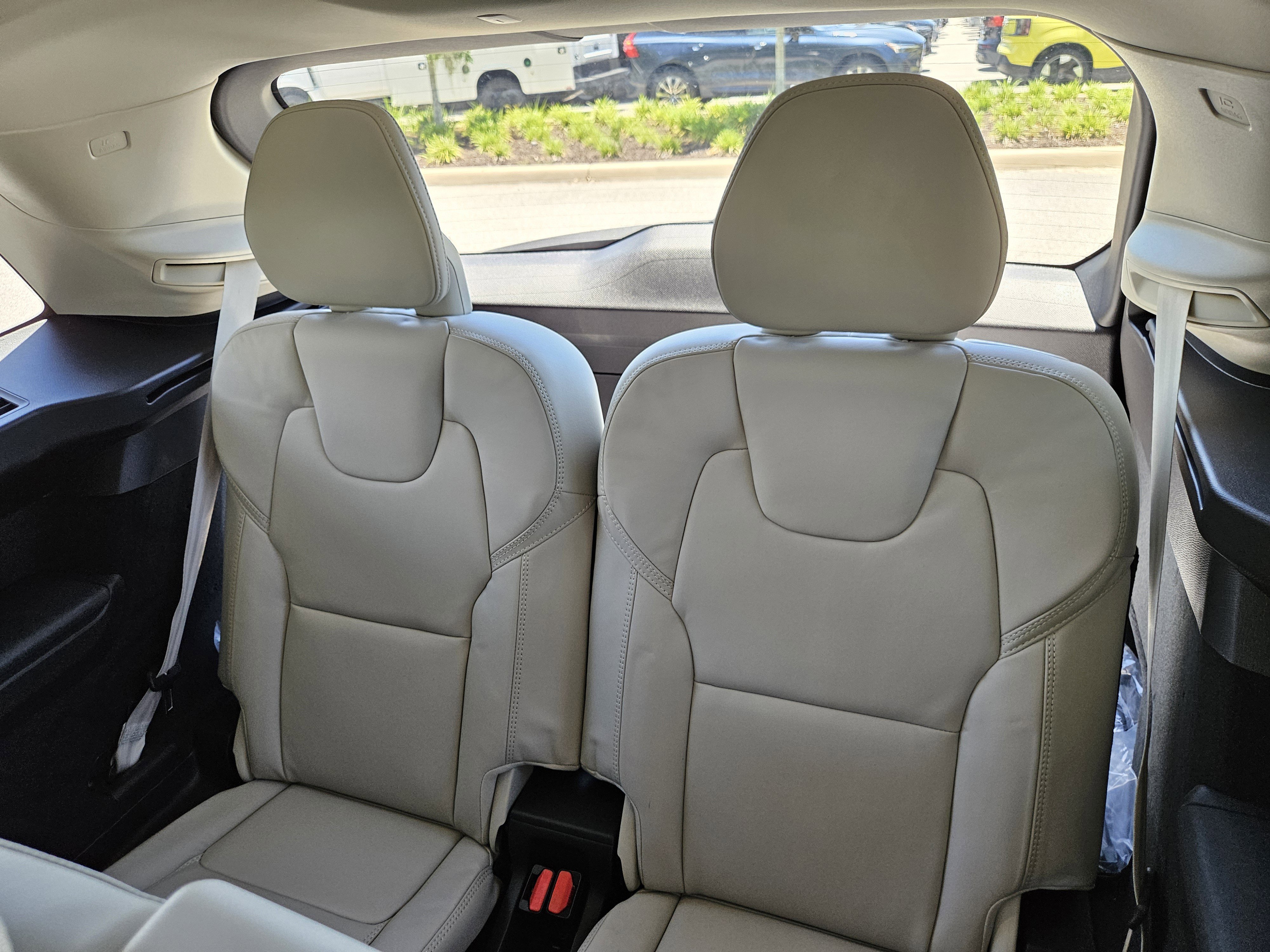 New 2026 Volvo XC90 B6 Ultra image 19