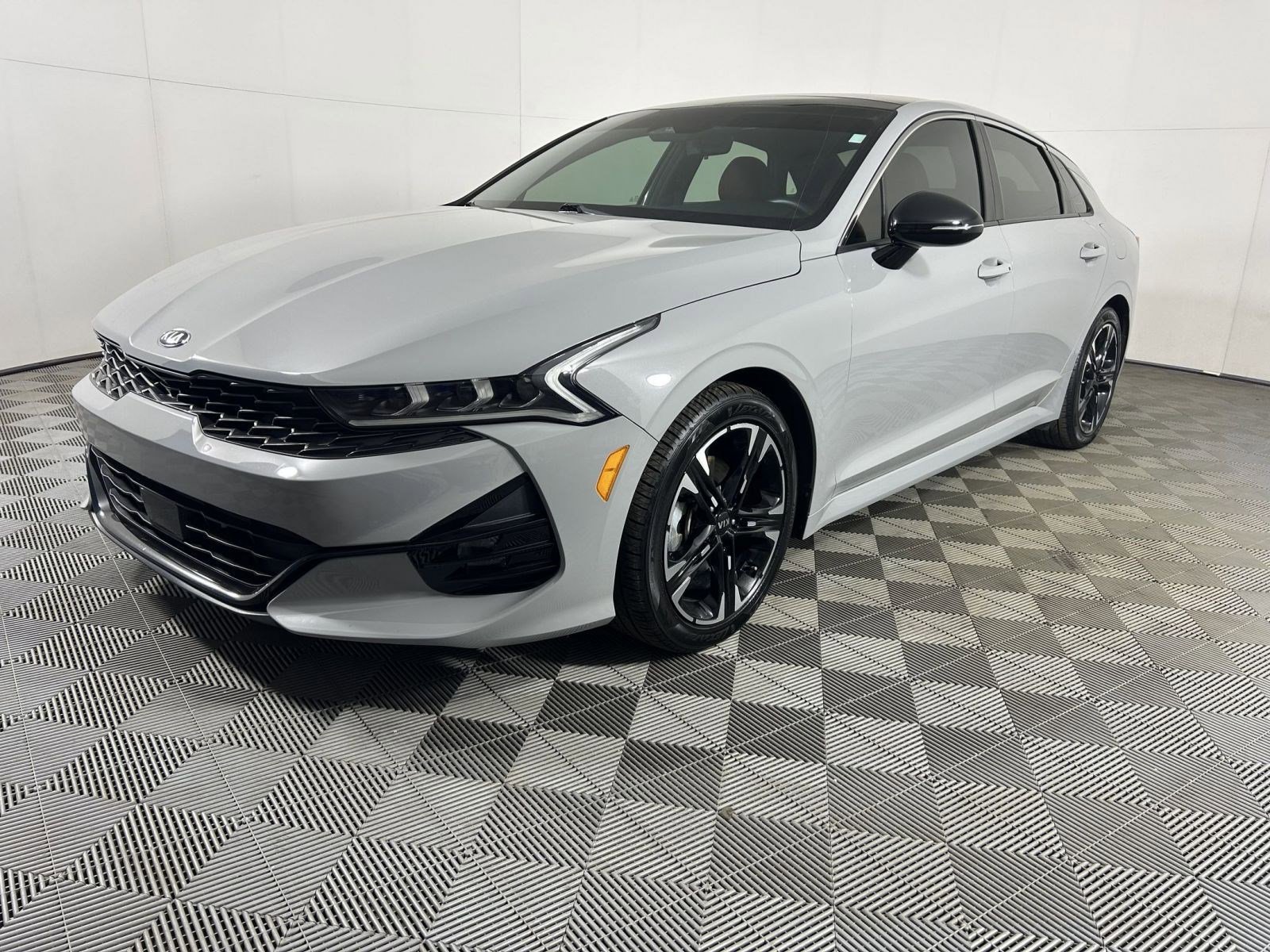 Certified 2021 Kia K5 GT-Line image 3