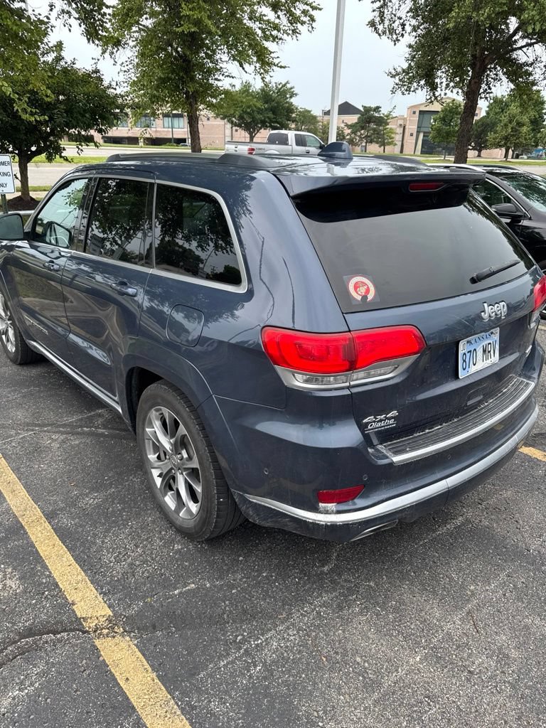 Used 2019 Jeep Grand Cherokee Summit AWD/4WD image 6