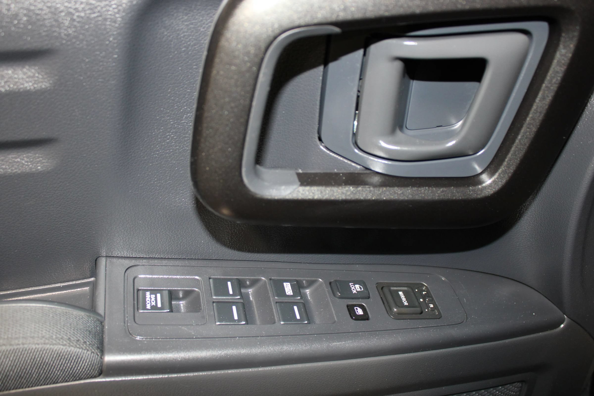 Used 2014 Honda Ridgeline Sport image 12