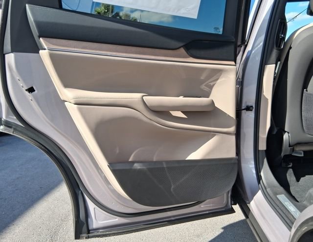 New 2026 Volvo EX90 Plus RWD image 11