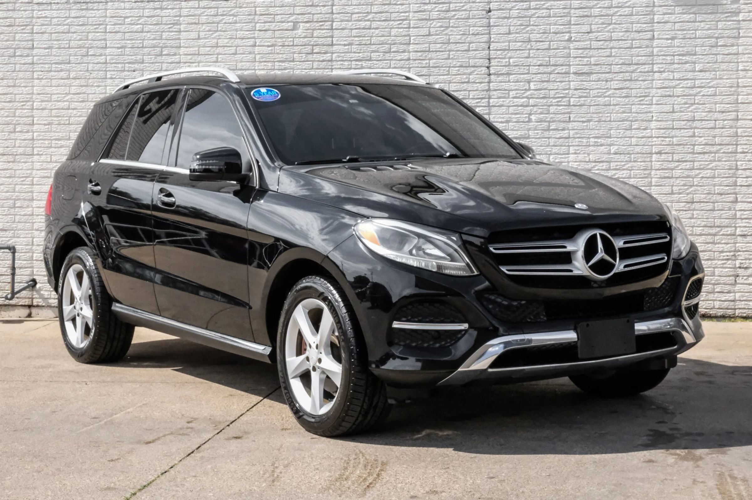 Used 2017 Mercedes-Benz GLE 350 4MATIC w/ Premium 1 Package image 6