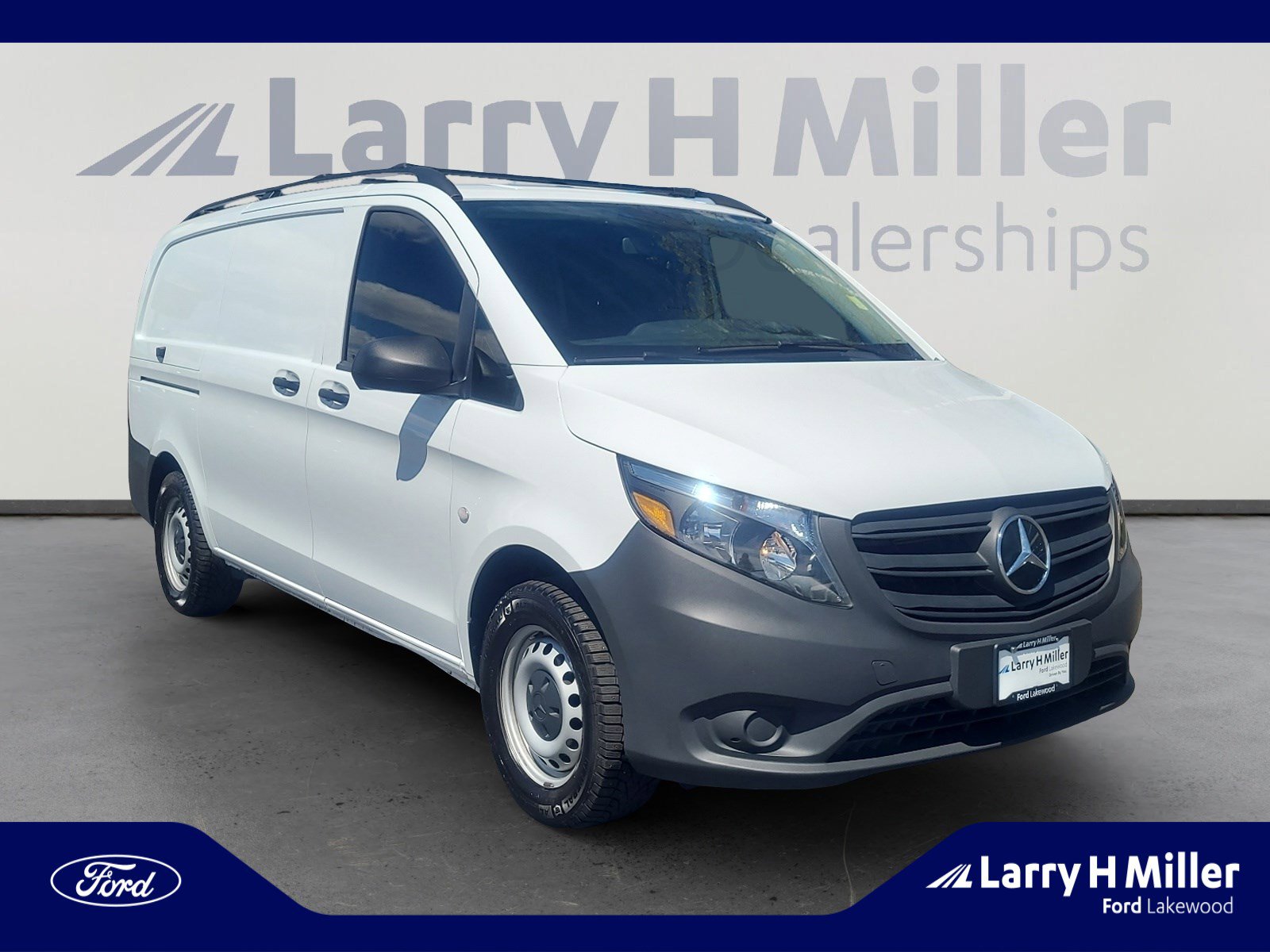 Used 2023 Mercedes-Benz Metris image 7