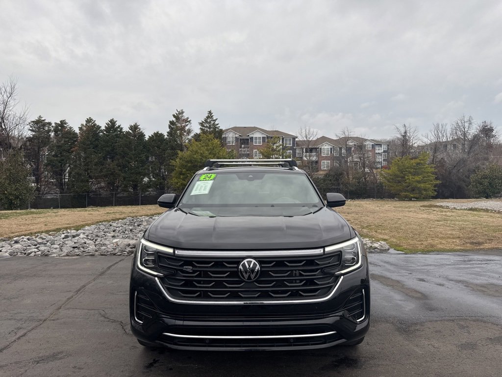 Used 2024 Volkswagen Atlas Cross Sport SEL R-Line image 8