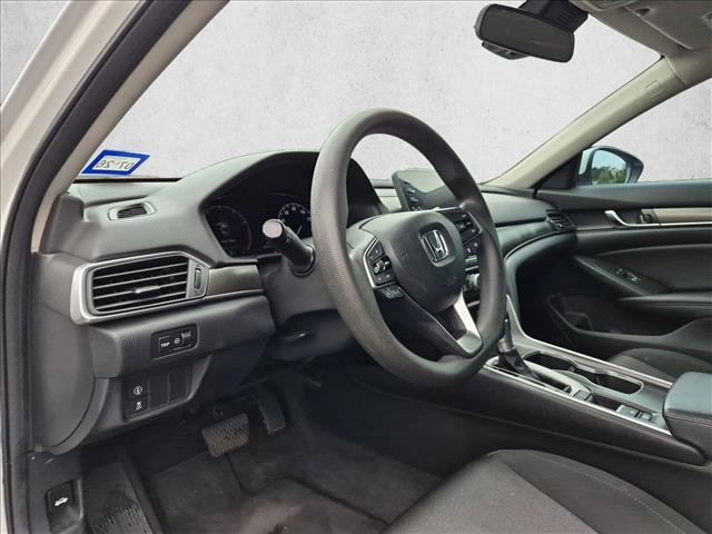 Used 2018 Honda Accord LX image 5