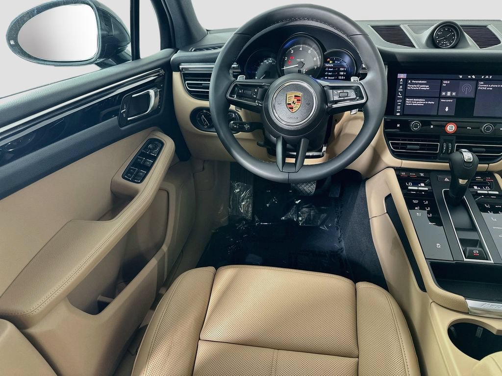 New 2026 Porsche Macan AWD/4WD image 25