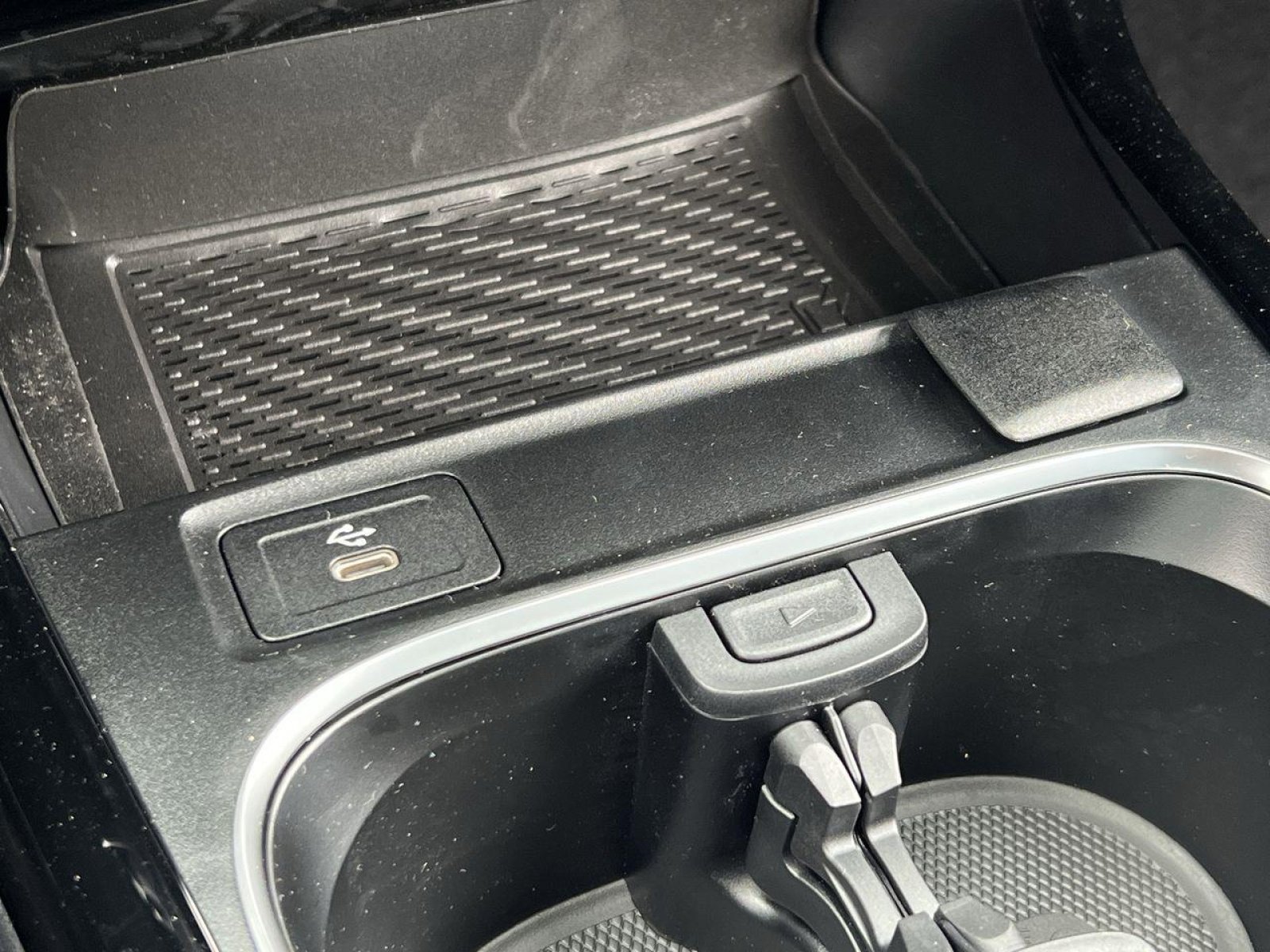 New 2025 Mercedes-Benz CLA 35 AMG 4MATIC image 34