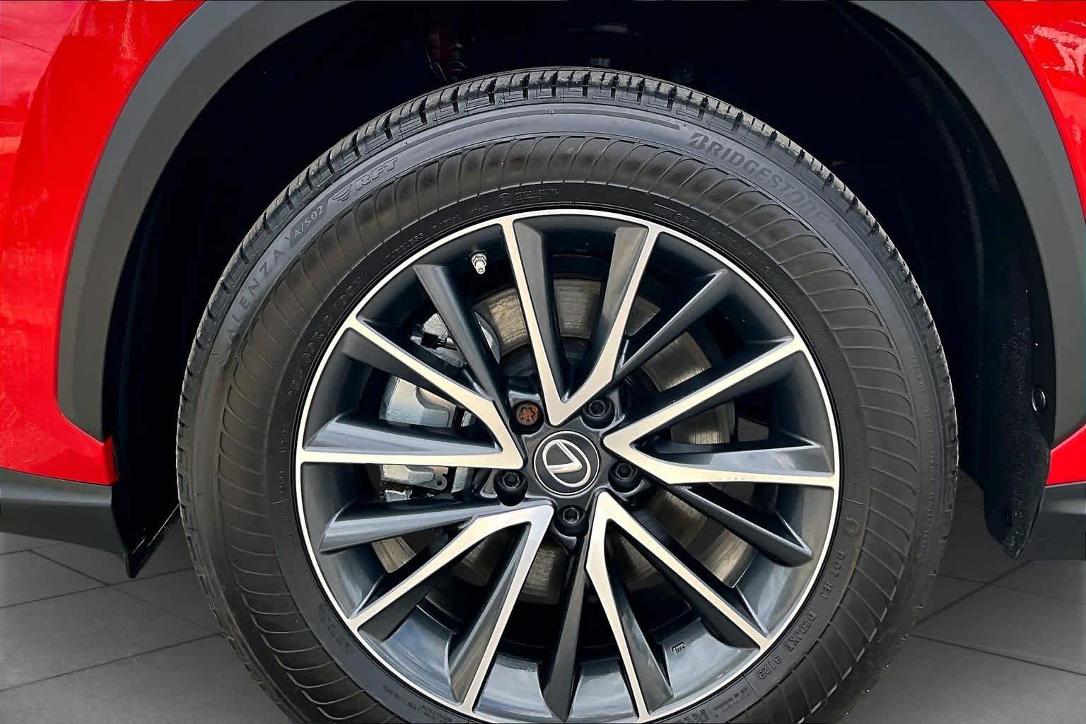 Used 2023 Lexus NX 250 FWD image 11