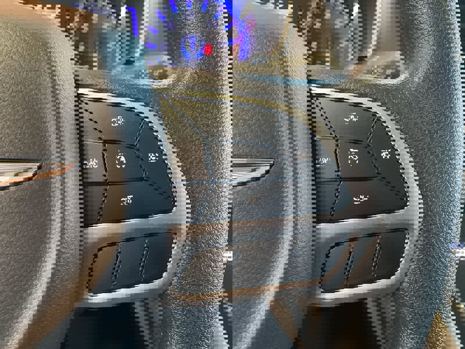 Used 2018 Chrysler Pacifica Touring Plus image 21