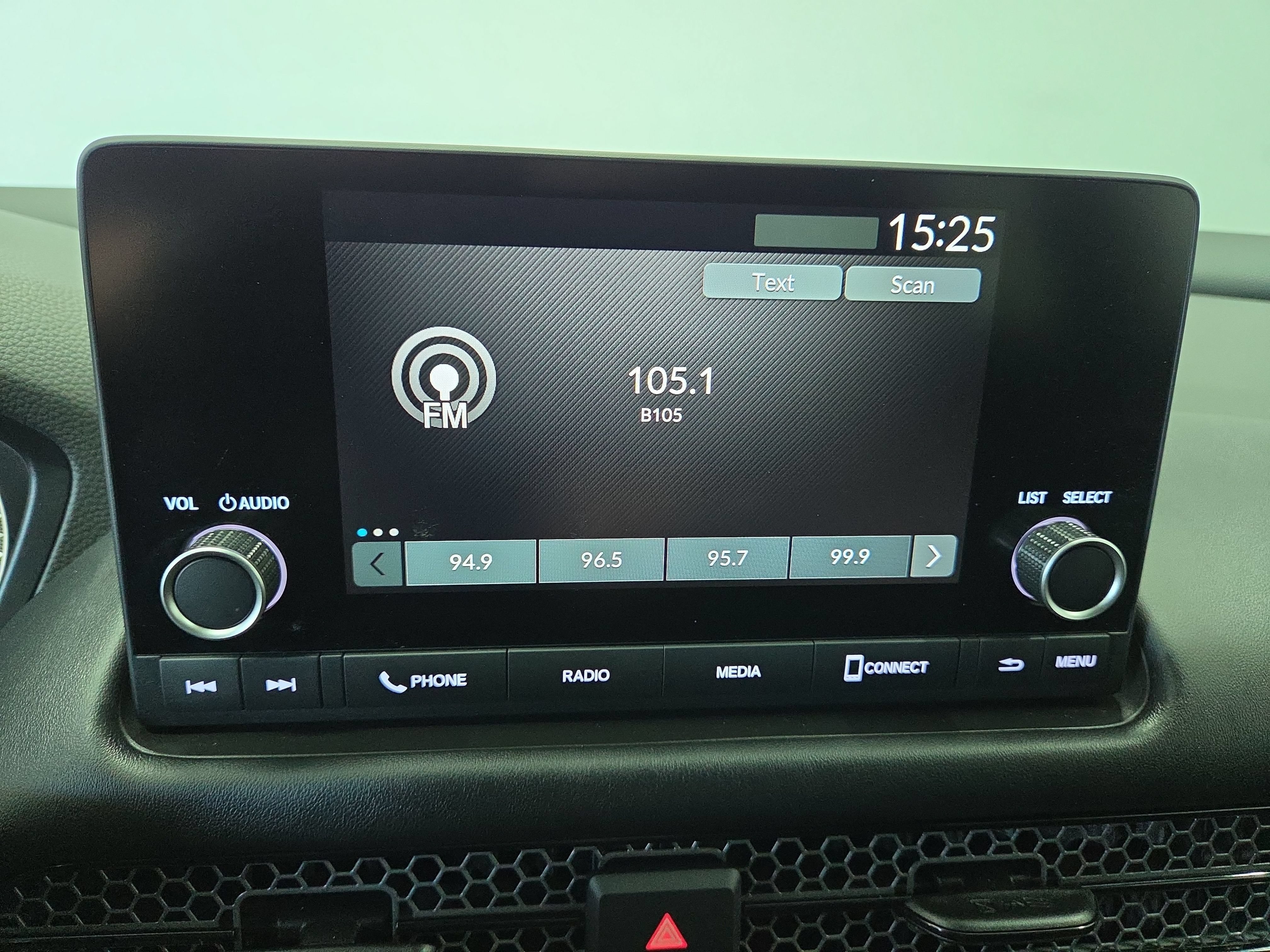 Used 2024 Honda HR-V Sport image 22