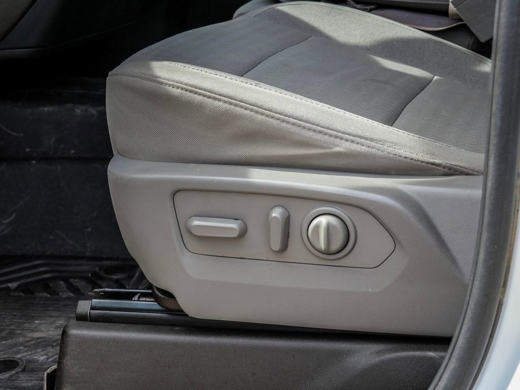 Used 2023 Chevrolet Silverado 2500 LT w/ Convenience Package image 27