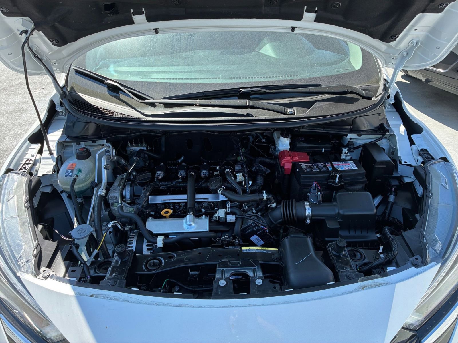 Used 2025 Nissan Versa SV image 30