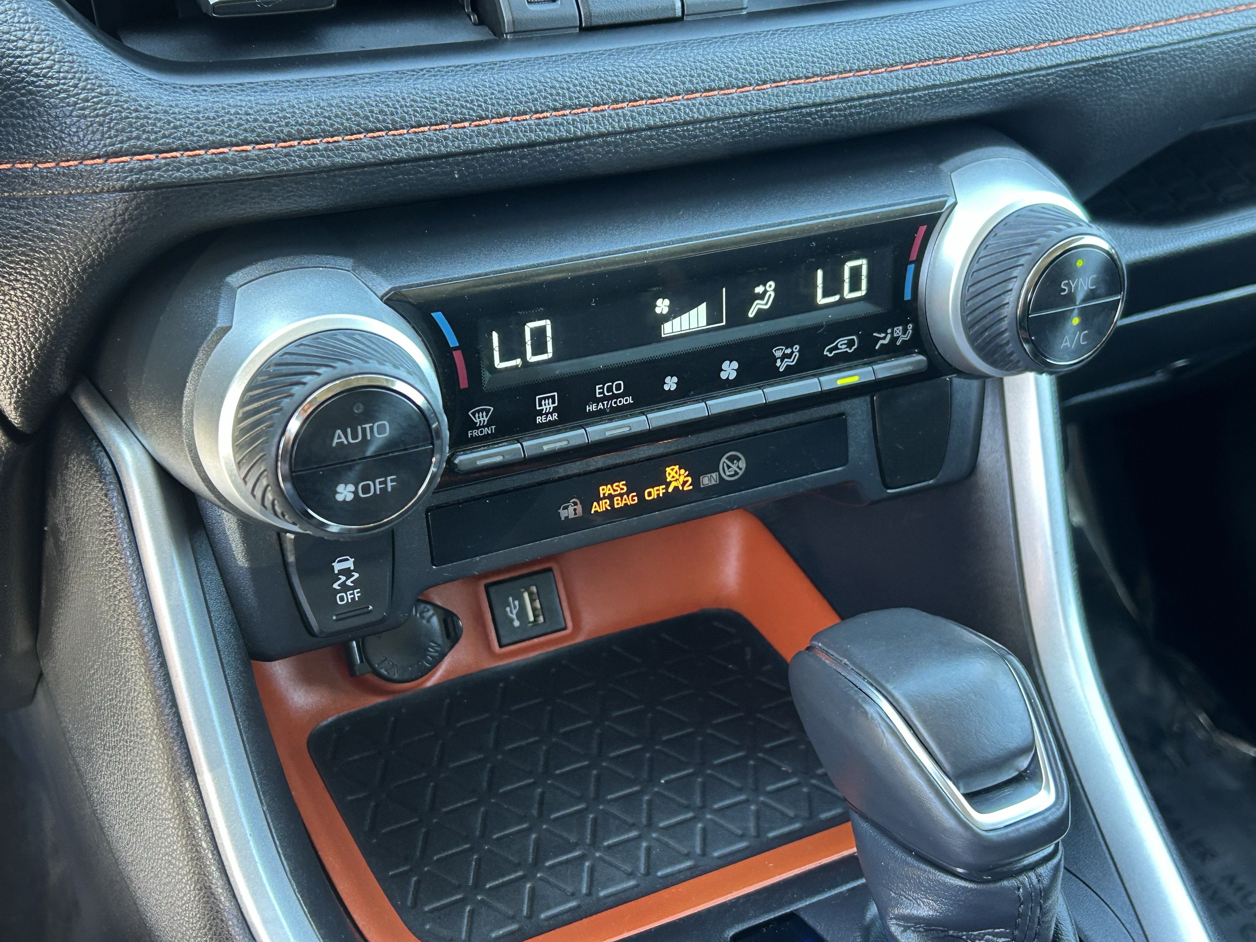 Certified 2024 Toyota RAV4 Adventure AWD/4WD image 21
