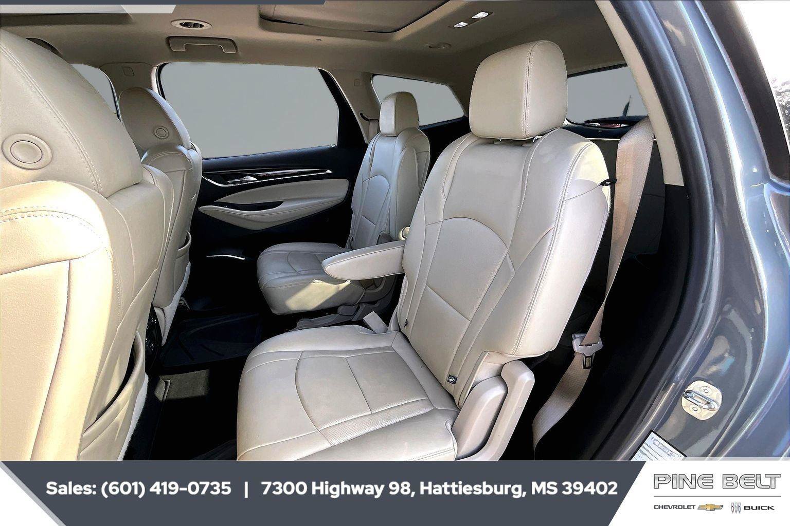 Used 2019 Buick Enclave Essence FWD image 19