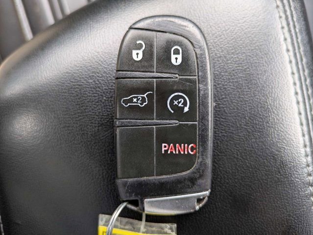 Used 2022 Dodge Durango GT RWD image 32