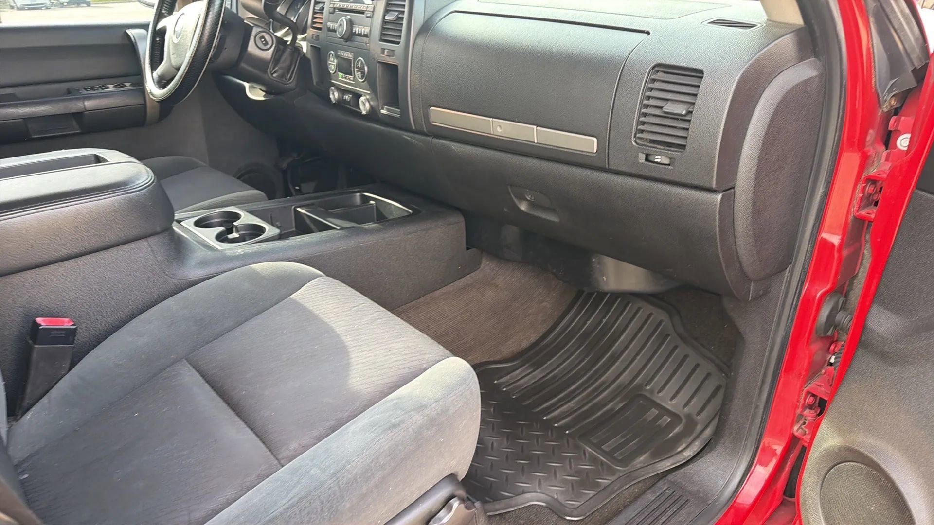 Used 2008 Chevrolet Silverado 1500 LT w/ Towing Package image 81