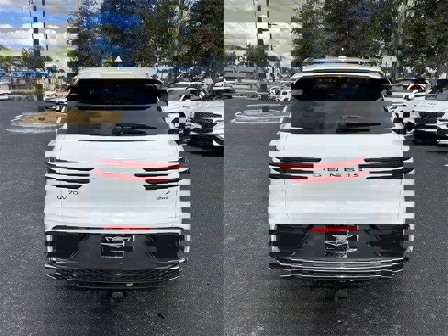 New 2026 Genesis GV70 2.5T Select image 10