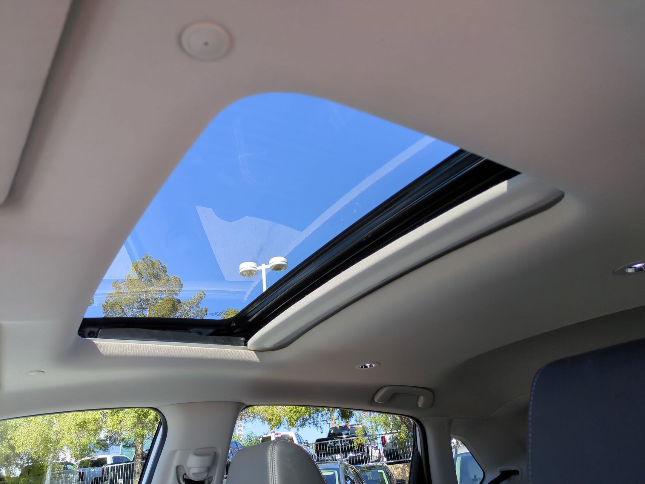 Used 2025 Honda HR-V EX-L image 14