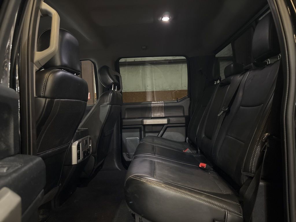 Used 2019 Ford F250 Lariat w/ Lariat Value Package image 40