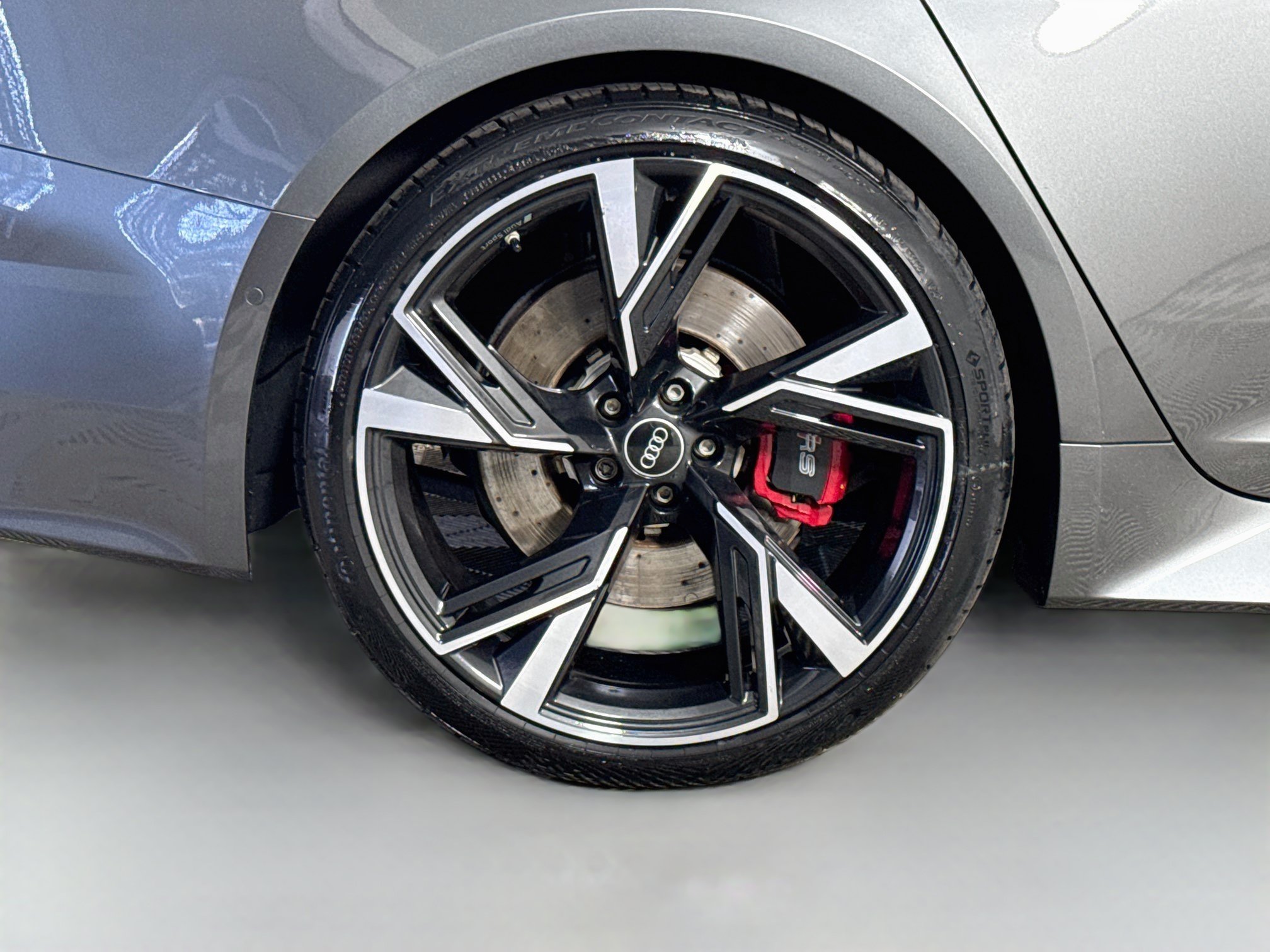 Used 2022 Audi RS 6 w/ Executive Package AWD/4WD image 33