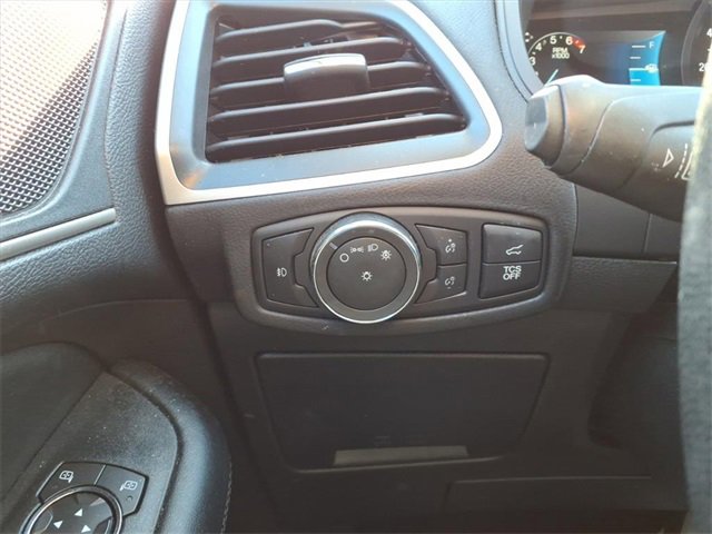 Used 2022 Ford Edge SEL w/ Convenience Package image 13