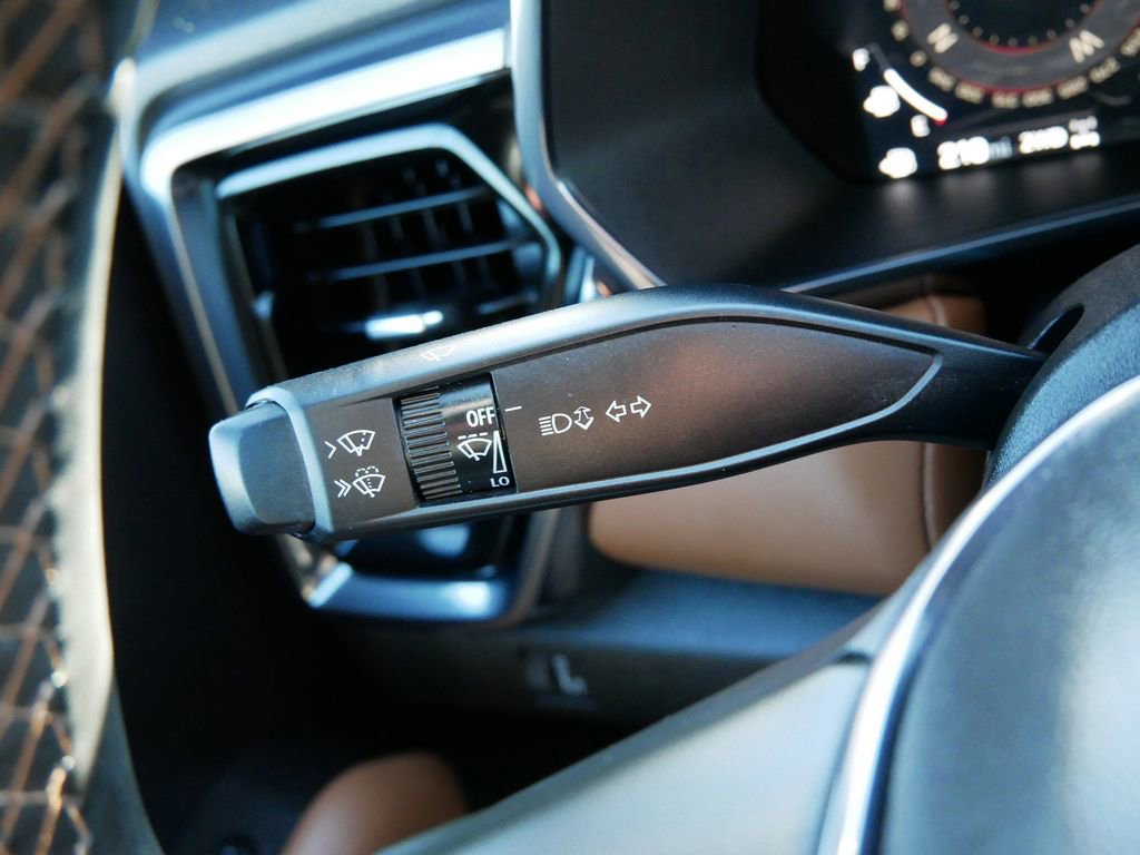 Used 2025 GMC Canyon AT4 w/ Nightfall Edition image 24