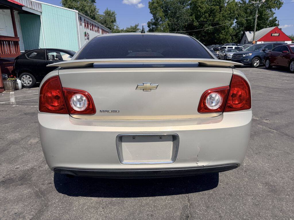 Used 2010 Chevrolet Malibu LS FWD image 3