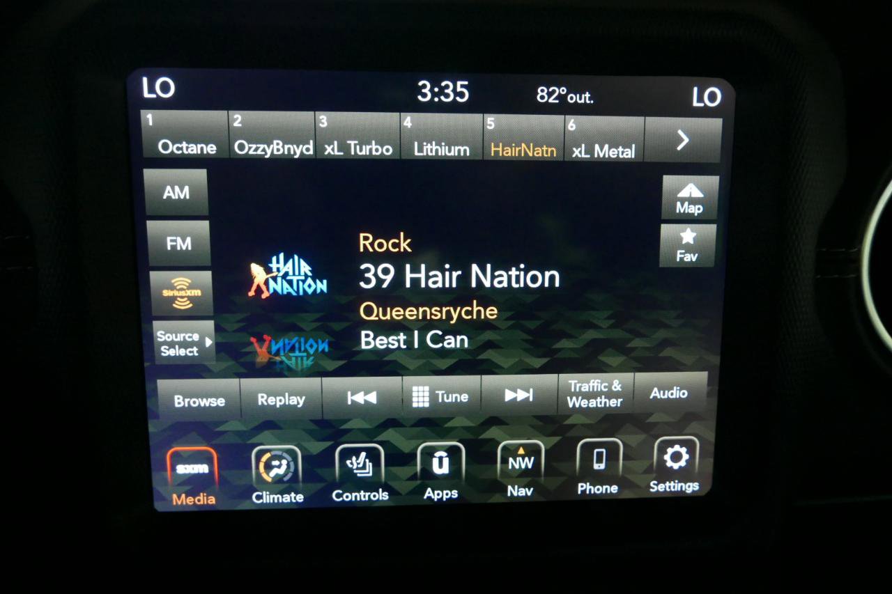 Used 2020 Jeep Gladiator Overland image 19