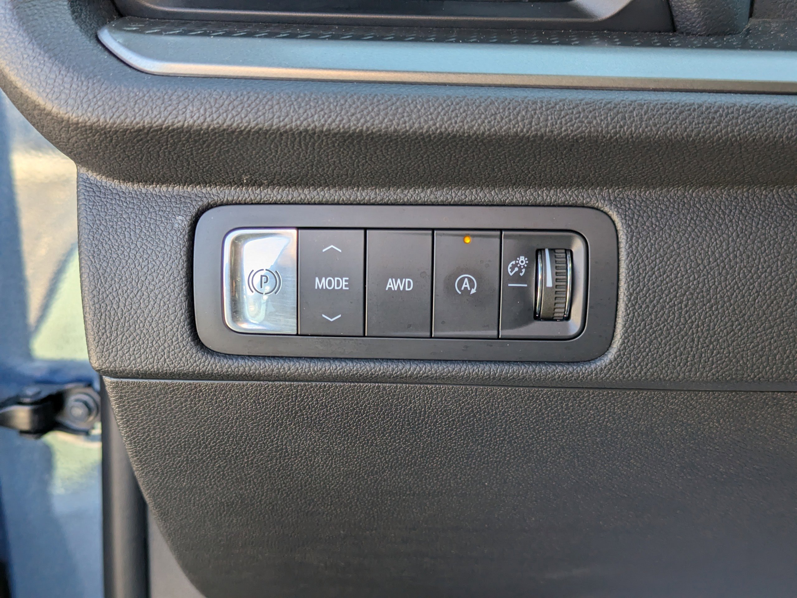 Certified 2025 Chevrolet Traverse LT AWD/4WD image 14