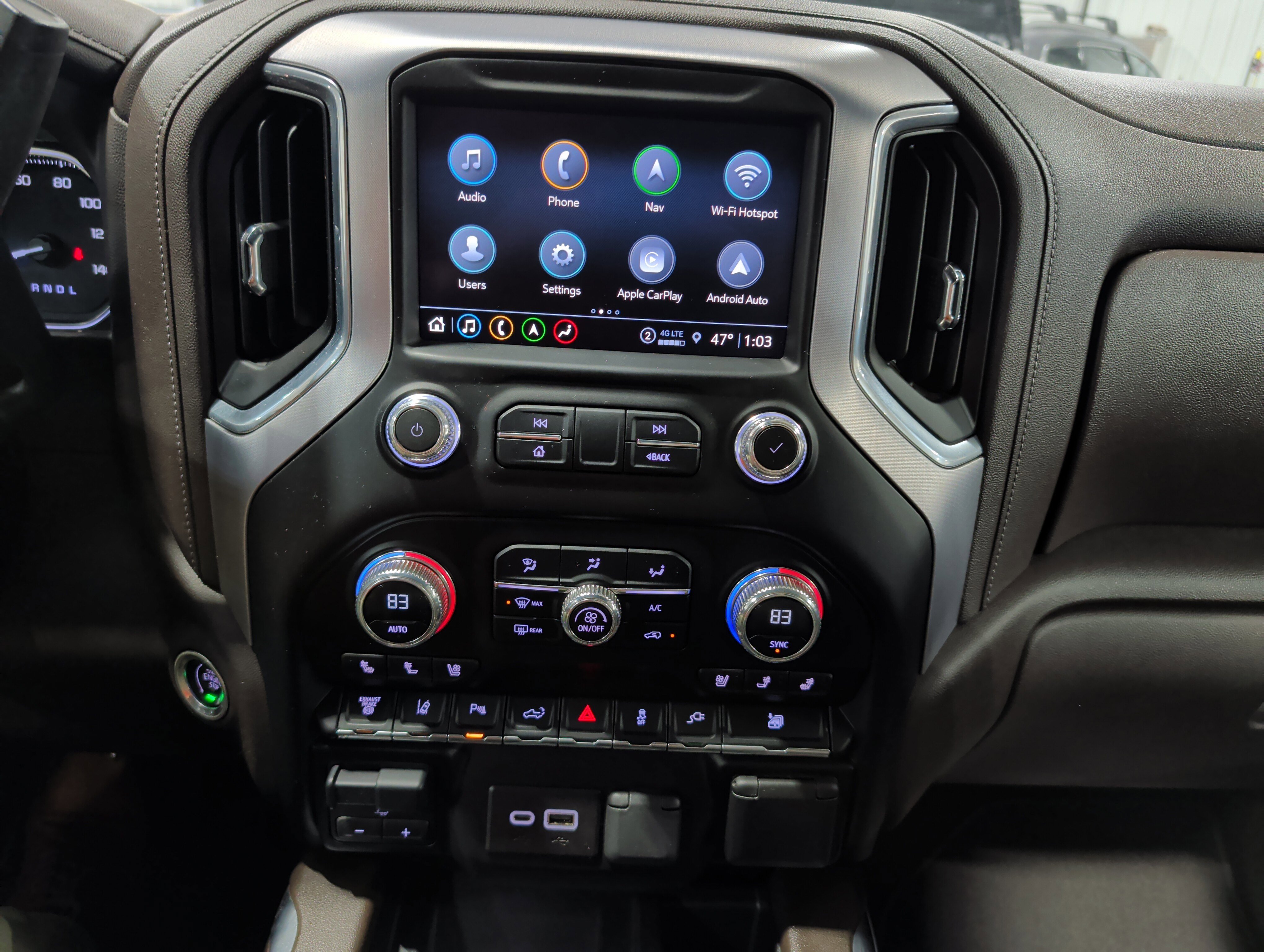 Used 2023 GMC Sierra 3500 SLT w/ SLT Preferred Package image 11