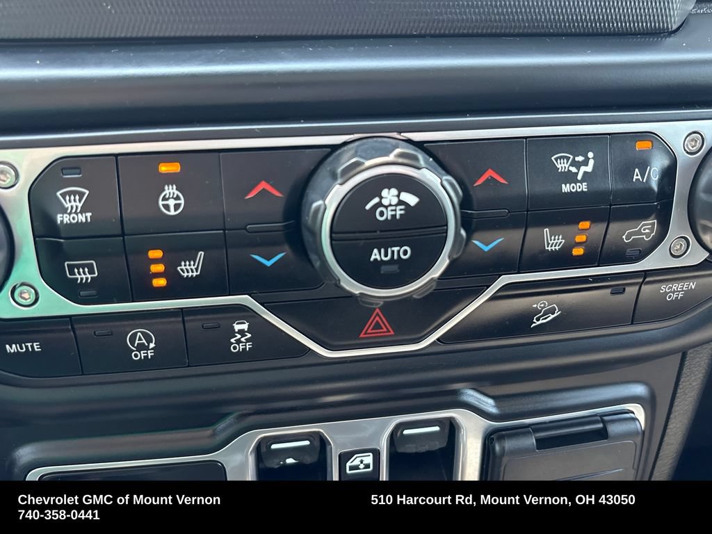Used 2020 Jeep Wrangler Unlimited Sahara w/ Cold Weather Group AWD/4WD image 67
