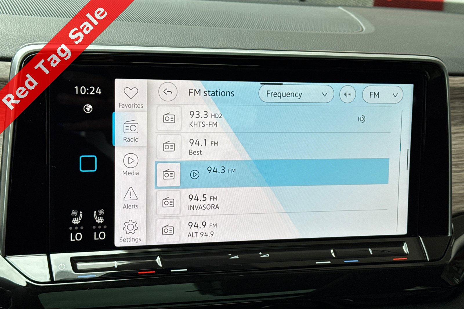 New 2025 Volkswagen Atlas SEL Premium R-Line image 17