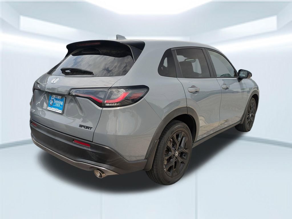 Used 2024 Honda HR-V Sport image 2