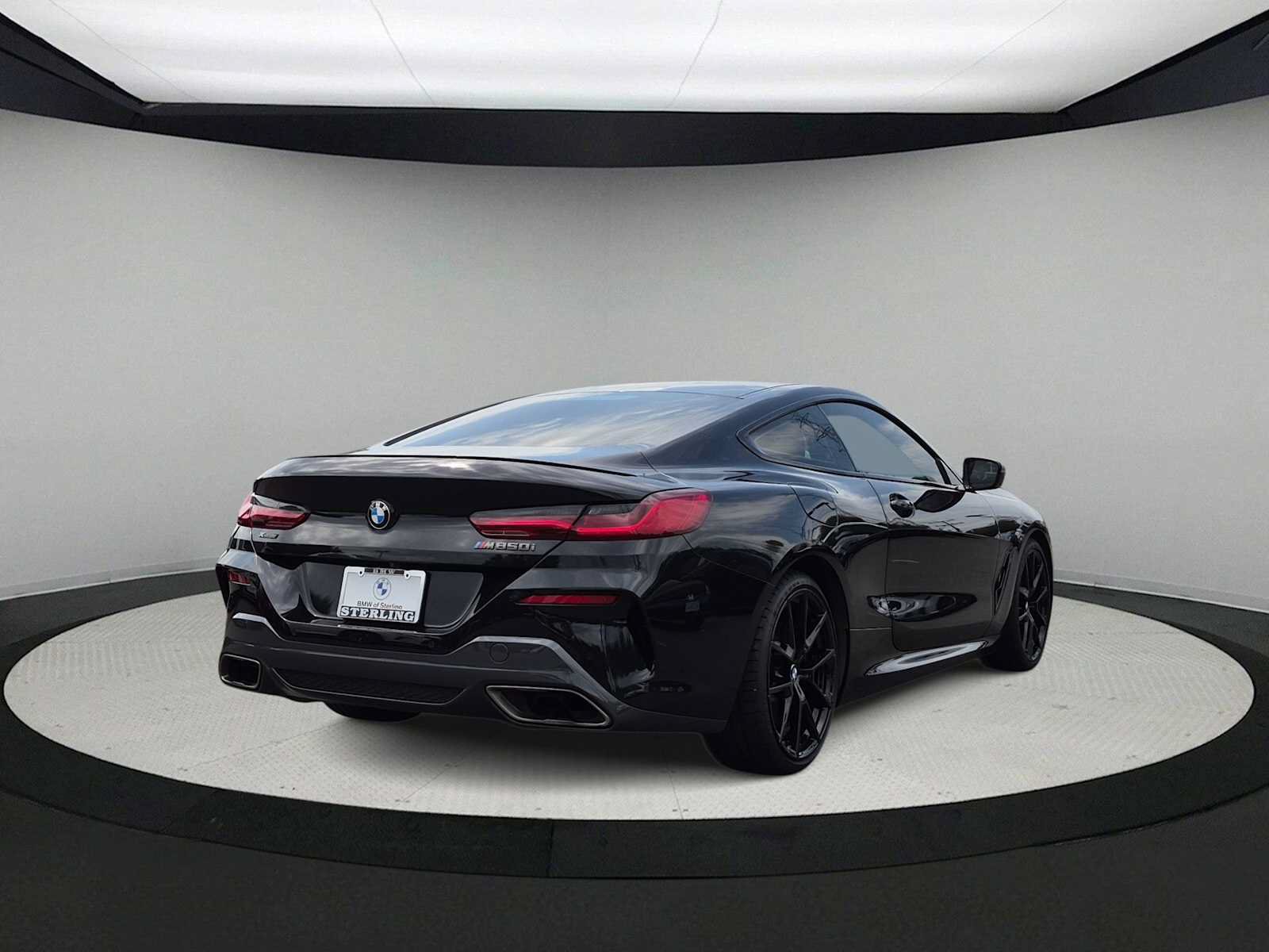 Used 2021 BMW M850i xDrive Coupe AWD/4WD image 8