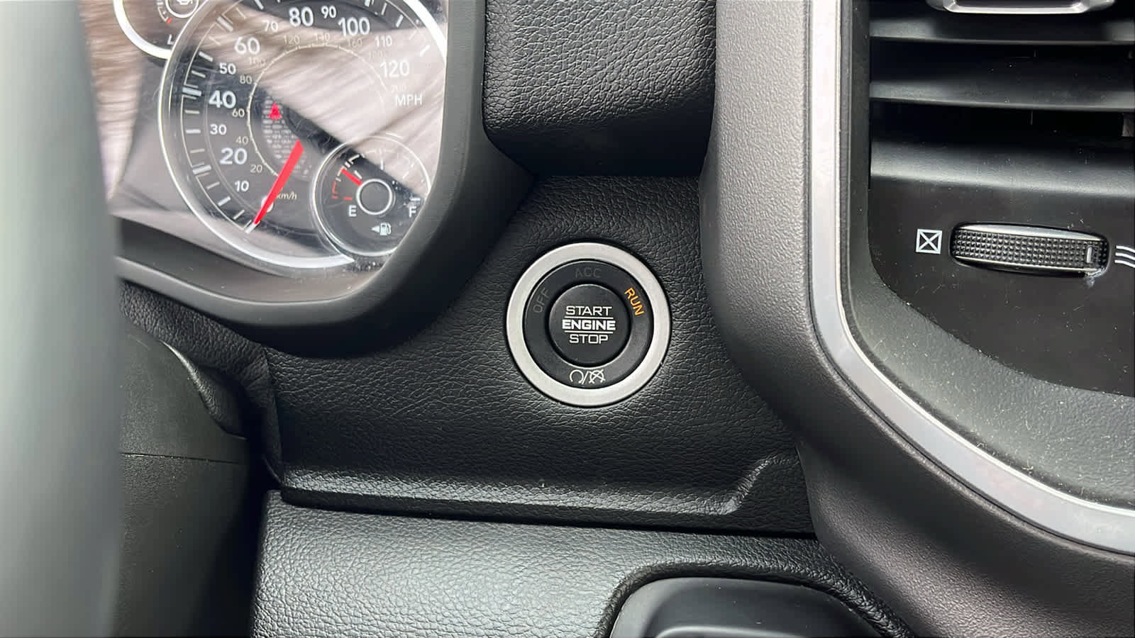 Certified 2024 RAM 2500 Big Horn w/ Bed Utility Group image 20