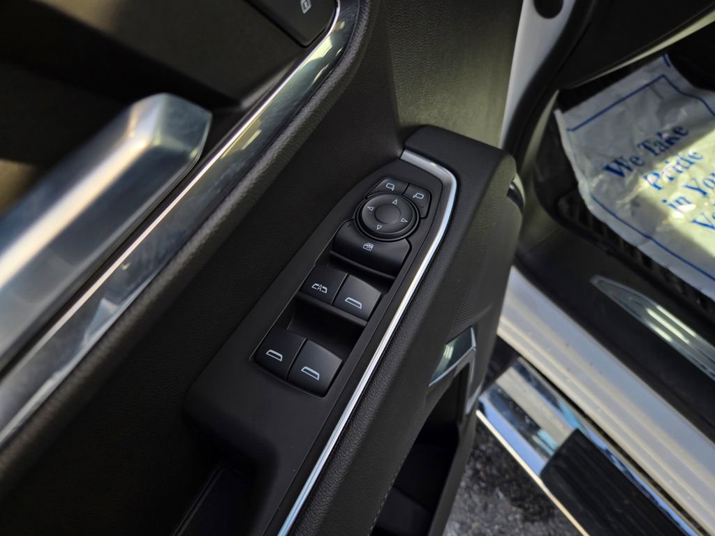 Used 2023 GMC Sierra 1500 SLE image 13